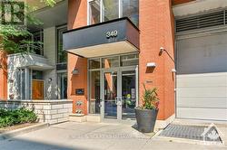 821 - 349 MCLEOD STREET  Ottawa, ON K2P 0S1