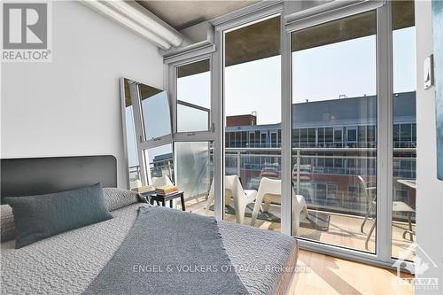 821 - 349 Mcleod Street, Ottawa, ON - Indoor Photo Showing Bedroom