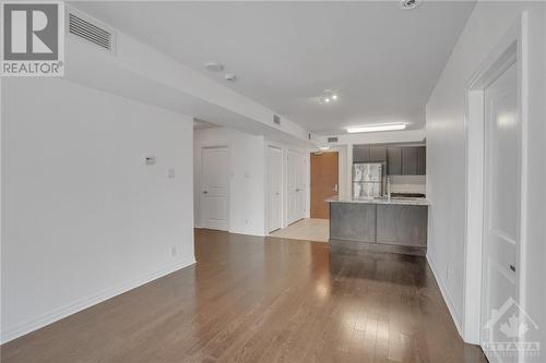 242 Rideau Street Unit#802, Ottawa, ON - Indoor