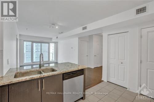 802 - 242 Rideau Street, Ottawa, ON - Indoor Photo Showing Kitchen With Double Sink