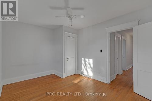 2 - 449 Manor Road E, Toronto, ON - Indoor Photo Showing Other Room