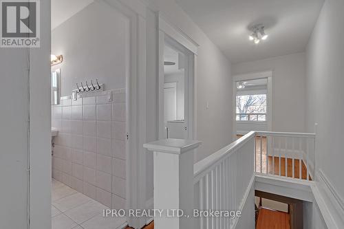 2 - 449 Manor Road E, Toronto, ON - Indoor Photo Showing Other Room