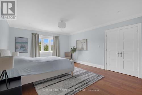 16 Flatbush Avenue, Vaughan, ON - Indoor Photo Showing Bedroom