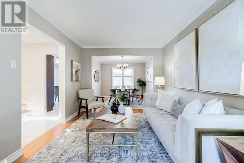 2 Woolen Mill Road, Markham, ON - Indoor Photo Showing Living Room