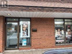 4 - 2318 DUNWIN ROAD  Mississauga, ON L5L 1C7