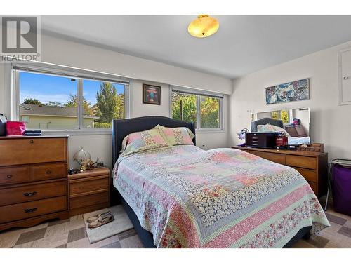 159 Tanager Drive, Kamloops, BC - Indoor Photo Showing Bedroom