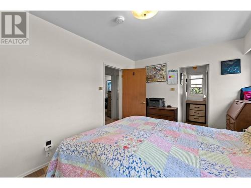 159 Tanager Drive, Kamloops, BC - Indoor Photo Showing Bedroom