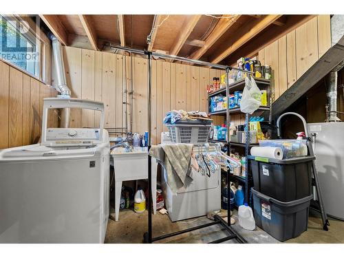 159 Tanager Drive, Kamloops, BC - Indoor Photo Showing Laundry Room