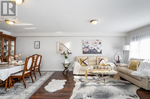 8 - 701 Homer Watson Boulevard, Kitchener, ON - Indoor Photo Showing Living Room