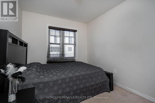 8 - 701 Homer Watson Boulevard, Kitchener, ON - Indoor Photo Showing Bedroom