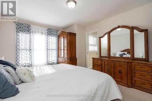 8 - 701 Homer Watson Boulevard, Kitchener, ON - Indoor Photo Showing Bedroom