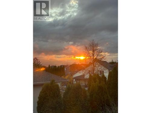 1650 Wilmot Court, Kelowna, BC -  With View