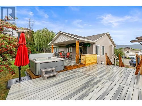 Beautiful out door deck and hot tub - 1650 Wilmot Court, Kelowna, BC - Outdoor With Deck Patio Veranda