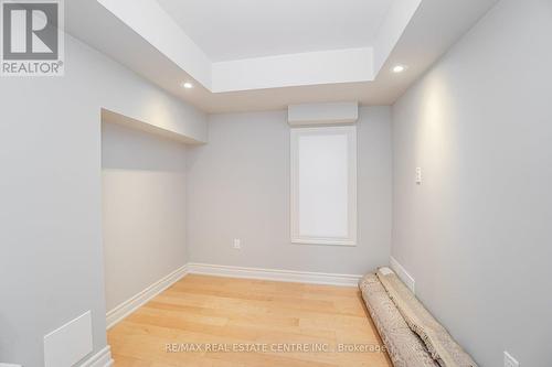 98 Ner Israel (Bsmt) Drive, Vaughan, ON - Indoor Photo Showing Other Room