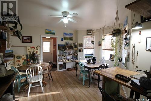 216 Spruce Avenue N, Eastend, SK - Indoor Photo Showing Dining Room