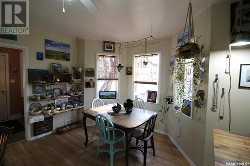 216 Spruce Avenue N, Eastend, SK - Indoor Photo Showing Dining Room