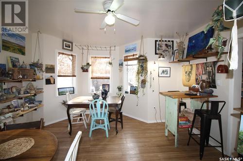 216 Spruce Avenue N, Eastend, SK - Indoor Photo Showing Dining Room