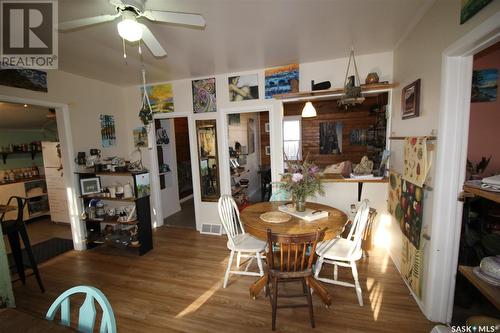 216 Spruce Avenue N, Eastend, SK - Indoor Photo Showing Dining Room