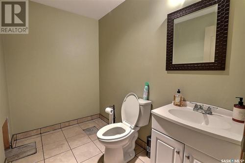 120 Birch Lane, Prince Albert, SK - Indoor Photo Showing Bathroom