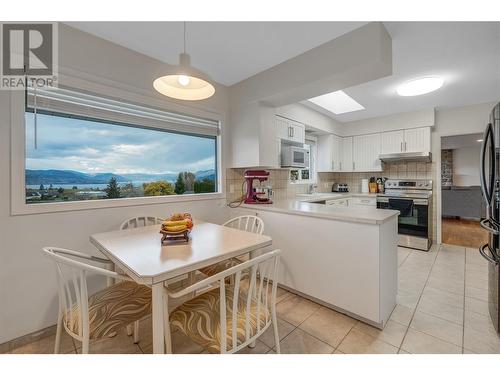 510 Naramata Road, Penticton, BC - Indoor Photo Showing Kitchen