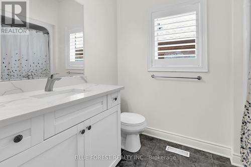 17 - 578 Mcgarrell Place, London, ON - Indoor Photo Showing Bathroom