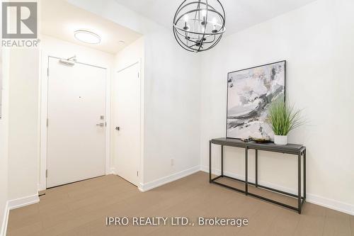 1107 - 4011 Brickstone Mews, Mississauga, ON - Indoor Photo Showing Other Room