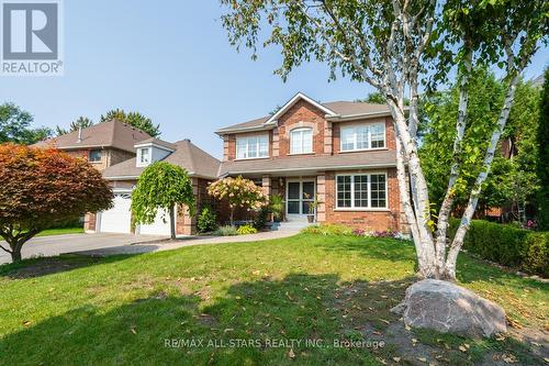 150 Park Drive, Whitchurch-Stouffville, ON - Outdoor With Facade