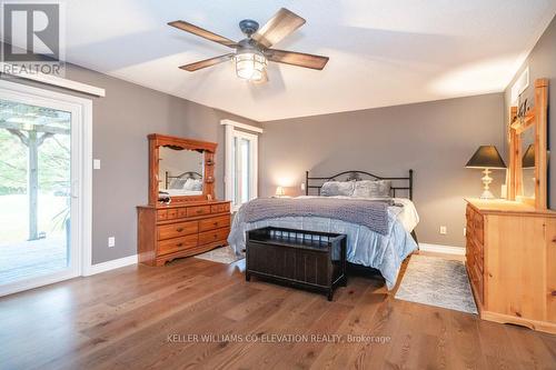 4060 10Th Side Road, Bradford West Gwillimbury, ON - Indoor Photo Showing Bedroom