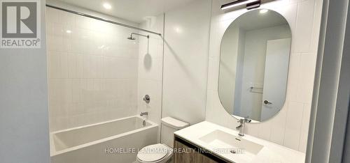 1209 - 7950 Bathurst Street, Vaughan, ON - Indoor Photo Showing Bathroom