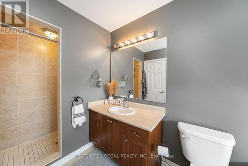 158 Gentile Circle, Vaughan, ON - Indoor Photo Showing Bathroom