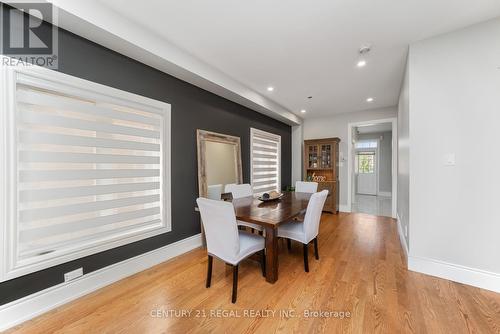 158 Gentile Circle, Vaughan, ON - Indoor Photo Showing Dining Room