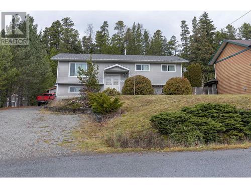 3674 Hawthorne Avenue, Terrace, BC - Outdoor