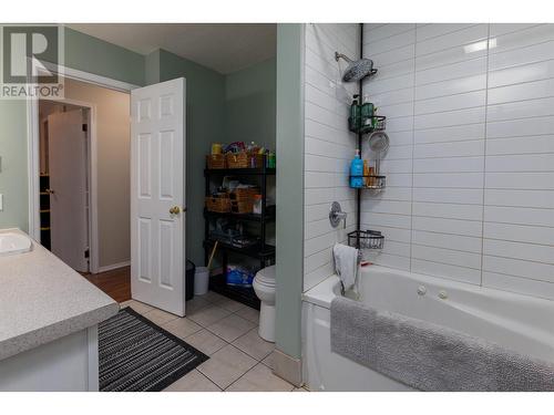 3674 Hawthorne Avenue, Terrace, BC - Indoor Photo Showing Bathroom