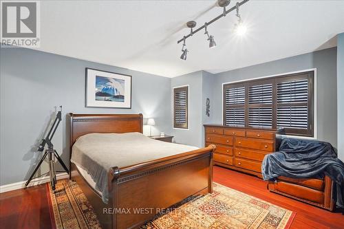 69 Stillman Drive, Brampton, ON - Indoor Photo Showing Bedroom