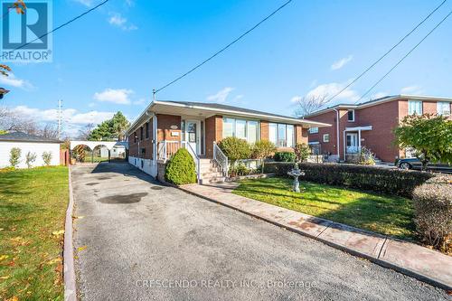 3659 Holden Crescent, Mississauga, ON - Outdoor