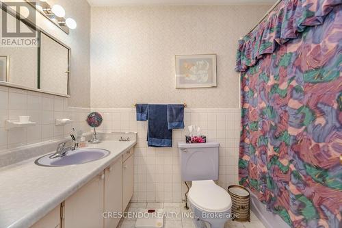 3659 Holden Crescent, Mississauga, ON - Indoor Photo Showing Bathroom