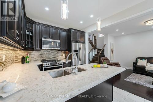 8 Troyer Street, Brampton, ON - Indoor Photo Showing Kitchen With Stainless Steel Kitchen With Upgraded Kitchen