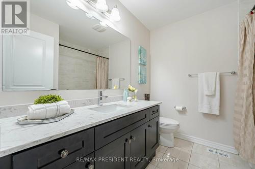 8 Troyer Street, Brampton, ON - Indoor Photo Showing Bathroom