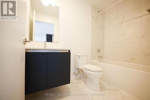 328 - 395 Dundas Street, Oakville, ON - Indoor Photo Showing Bathroom