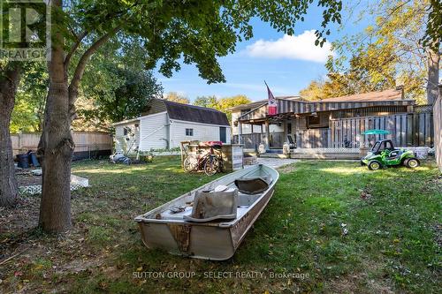 114 St Lawrence Boulevard, London, ON - Outdoor With Deck Patio Veranda