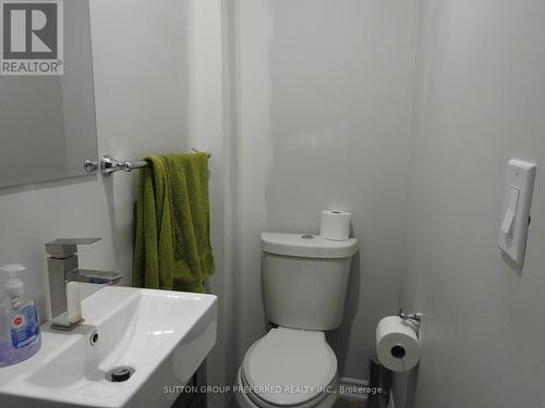 73 Hope Street E, East Zorra-Tavistock, ON - Indoor Photo Showing Bathroom