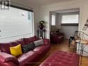 34 Durham Drive, St. Catharines (436 - Port Weller), ON  - Indoor Photo Showing Living Room 