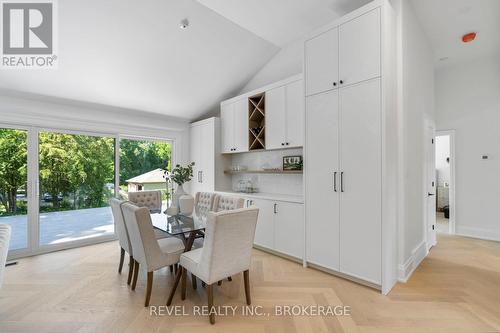 489 Regent Street, Niagara-On-The-Lake, ON - Indoor Photo Showing Dining Room