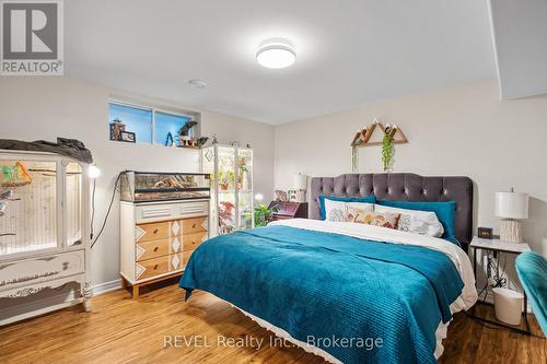 8943 Black Forest Crescent, Niagara Falls, ON - Indoor Photo Showing Bedroom