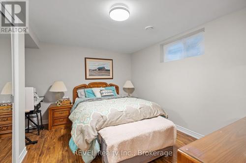 8943 Black Forest Crescent, Niagara Falls, ON - Indoor Photo Showing Bedroom