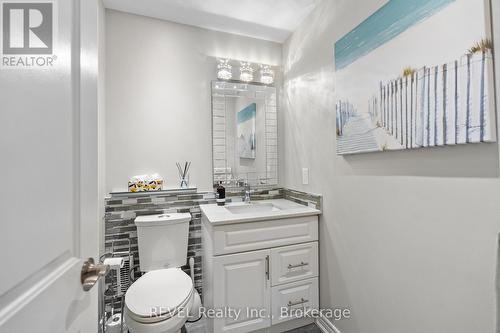 8943 Black Forest Crescent, Niagara Falls, ON - Indoor Photo Showing Bathroom