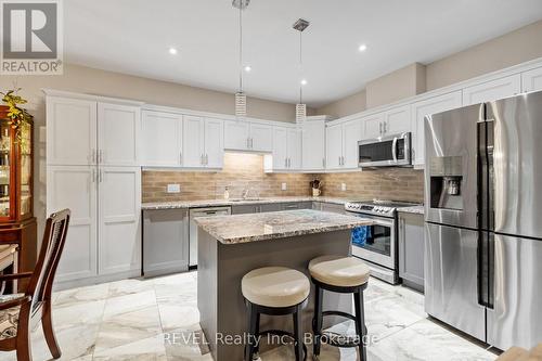 8943 Black Forest Crescent, Niagara Falls, ON - Indoor Photo Showing Kitchen With Stainless Steel Kitchen With Upgraded Kitchen