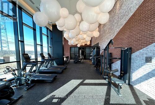 414 - 3220 William Coltson Avenue, Oakville, ON - Indoor Photo Showing Gym Room