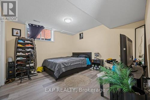 43 Peer Drive, Guelph, ON - Indoor Photo Showing Bedroom