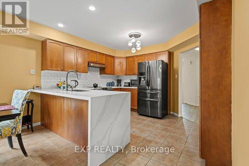 43 Peer Drive, Guelph, ON - Indoor Photo Showing Kitchen